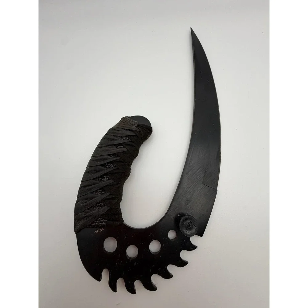 Dual Fantasy Hook Blades Matte Black Serrated Curved Tactical Display Knives Set
